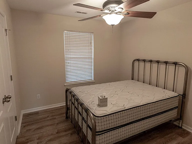 4203 Spring Cress Dr — Photo 25