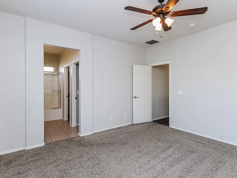 3402 N 129th Dr — Photo 10