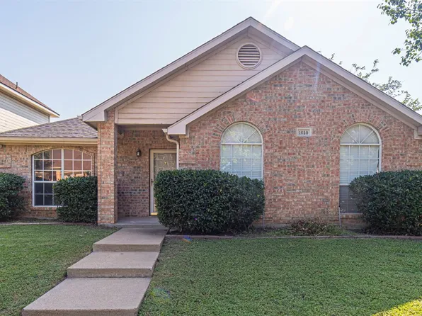 1620 Chapman St, Cedar Hill, TX 75104