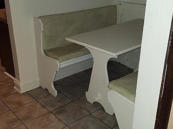 4th image of 8030 S Paxton Ave APT 3