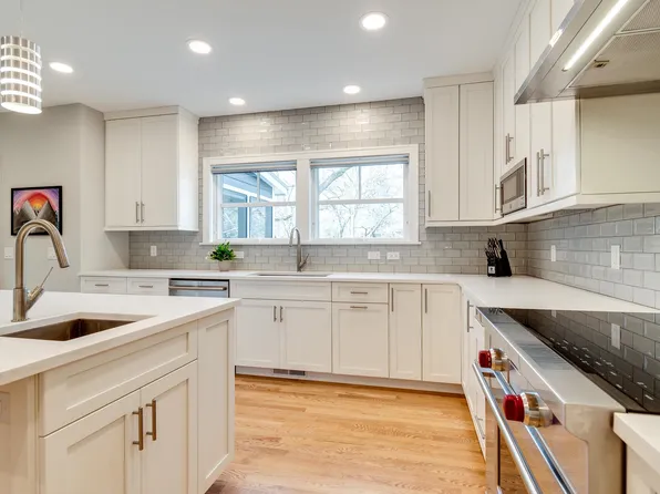 2206 Van Hise Ave, Madison, WI 53726