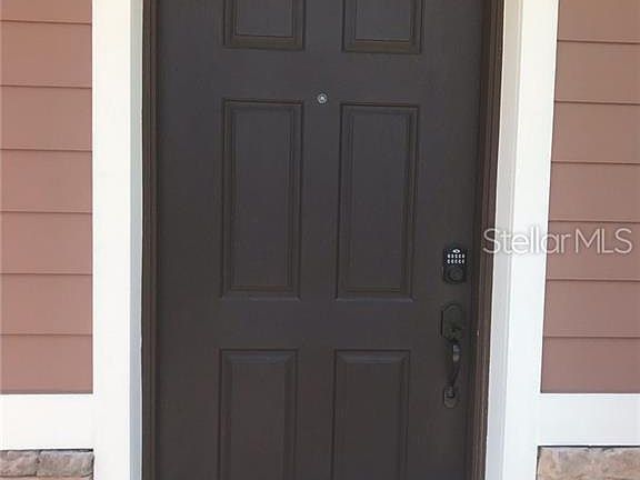 2nd image of 1413 Priory Cir