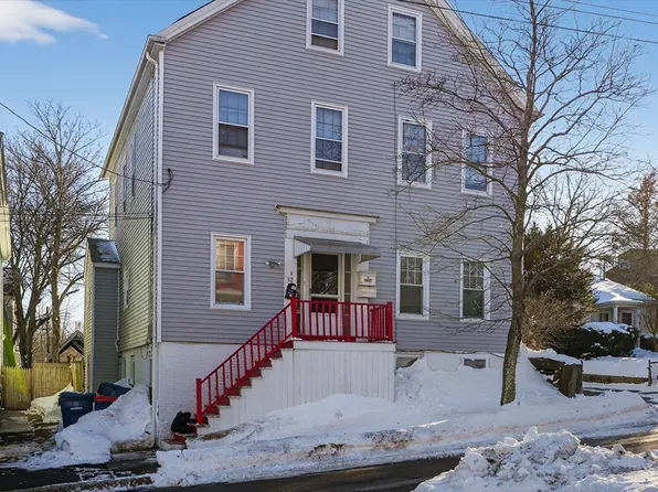 32 Franklin St, New Bedford, MA 02740