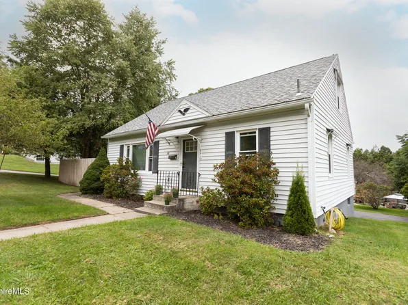 72 Gale Ave, Pittsfield, MA 01201