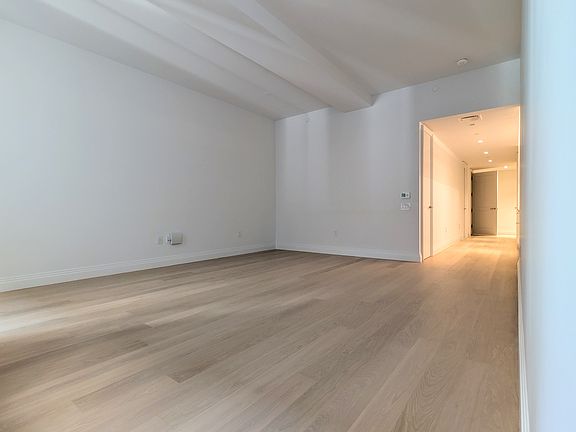 3rd image of 1 Wall St APT 723