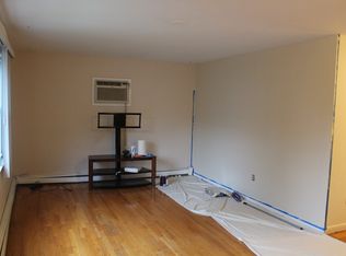 16 Victory Street #FL 2ND, Bridgeport, CT 06606