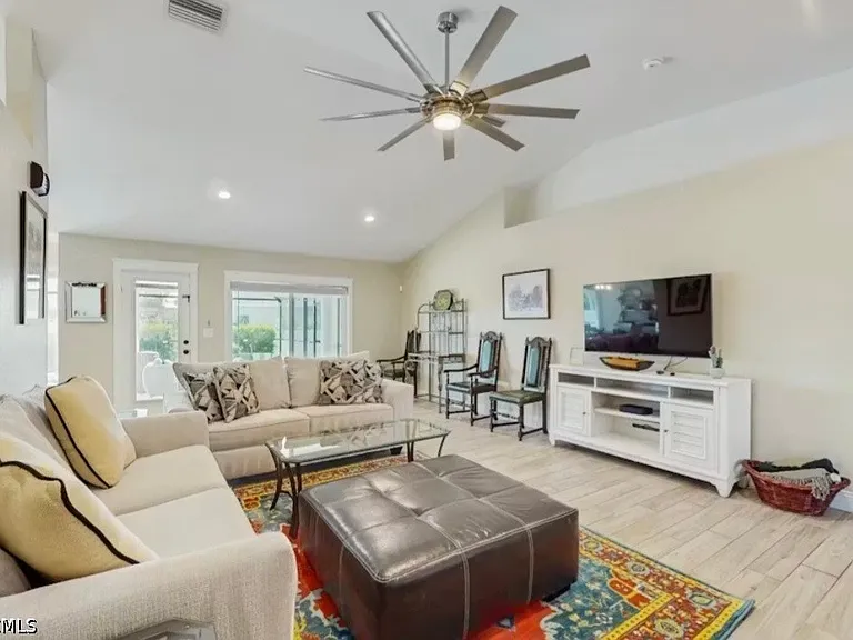 3729 Agualinda Blvd — Photo 4
