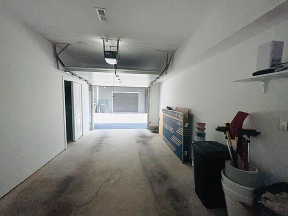 Garage facing towards common driveway