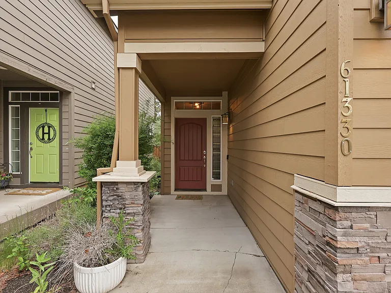 61330 Huckleberry Pl — Photo 6