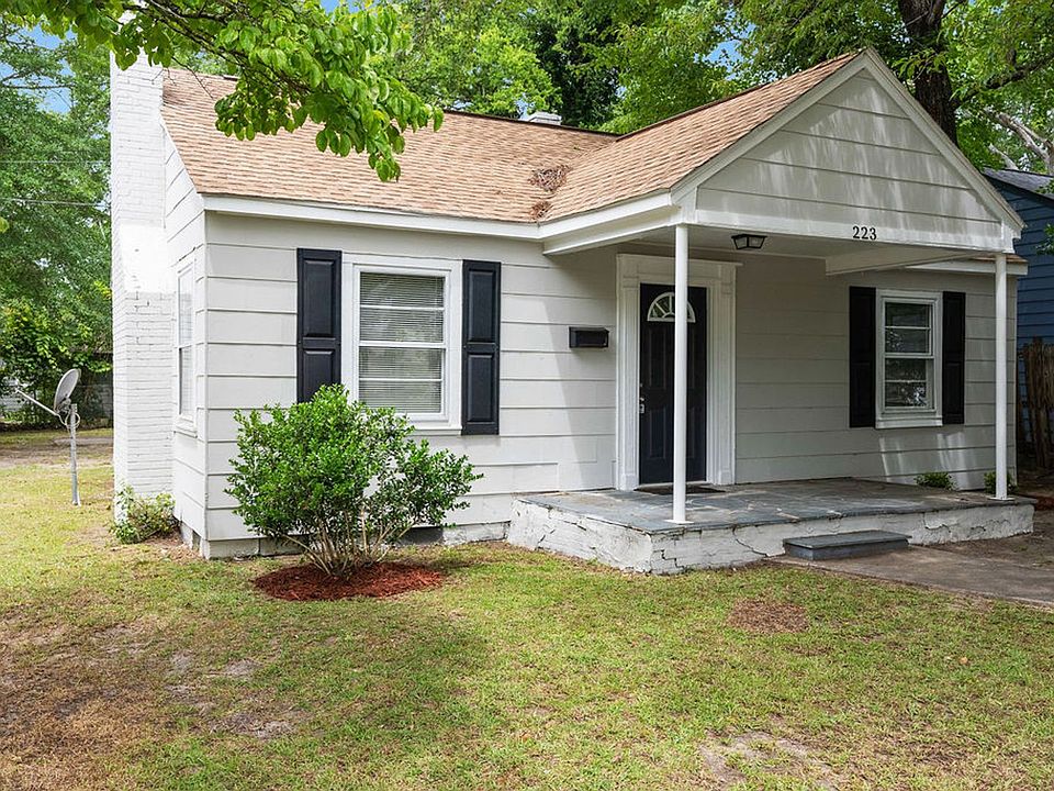 1st image of 223 Circle Ct
