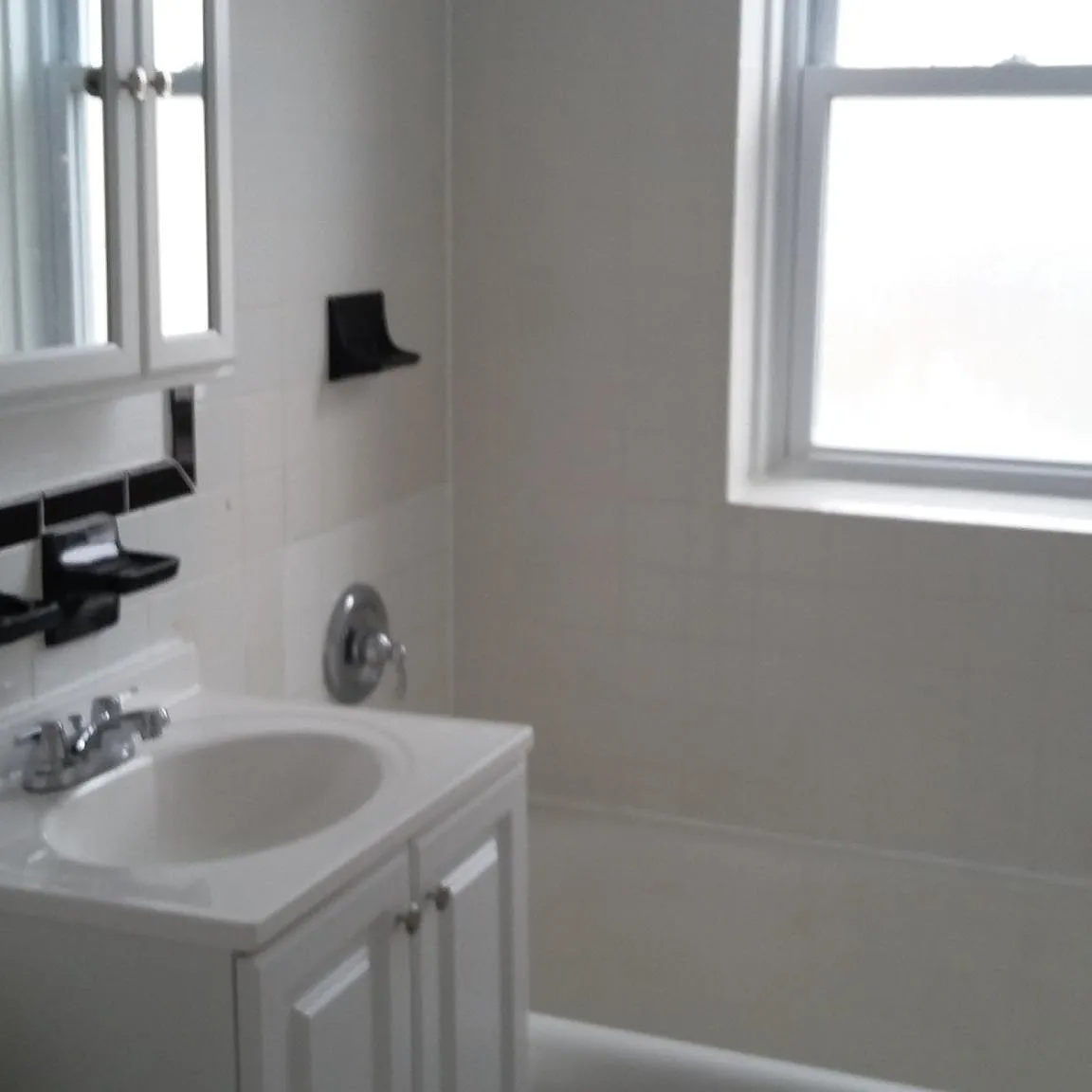 3408 W Foster Ave — Photo 4