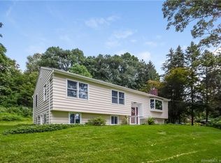 43 Bridgewater Rd, New Milford, CT 06776