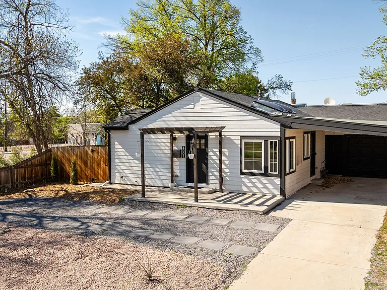 4001 E Cornell Ave — Photo 29