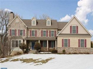 196 Moyer Rd, Telford, PA 18969