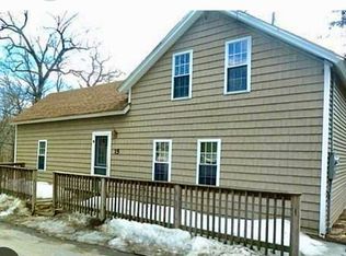 15 E Prospect St, Erving, MA 01344