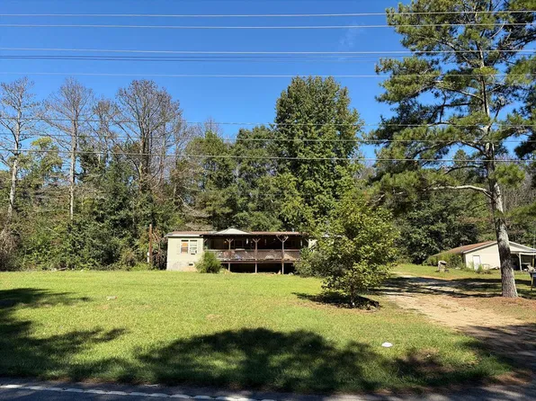 6433 Ridge Rd, Hiram, GA 30141