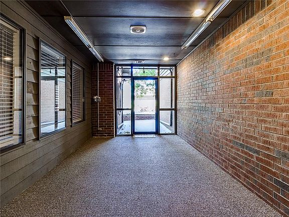 3rd image of 11300 N Pennsylvania Ave APT 181