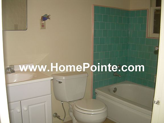 5th image of 4421 42nd St