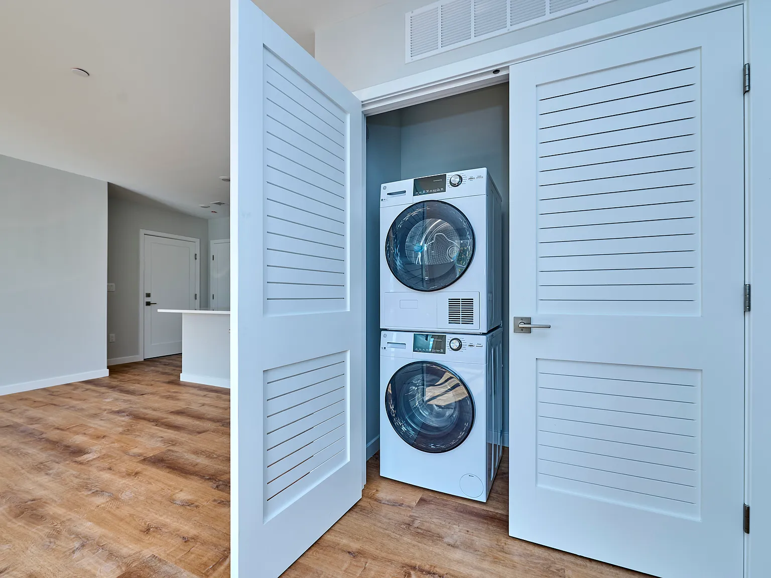 510 Willard Street — Photo 3