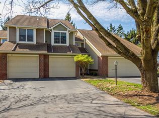 40 Montreal Pl, Rochester, NY 14618