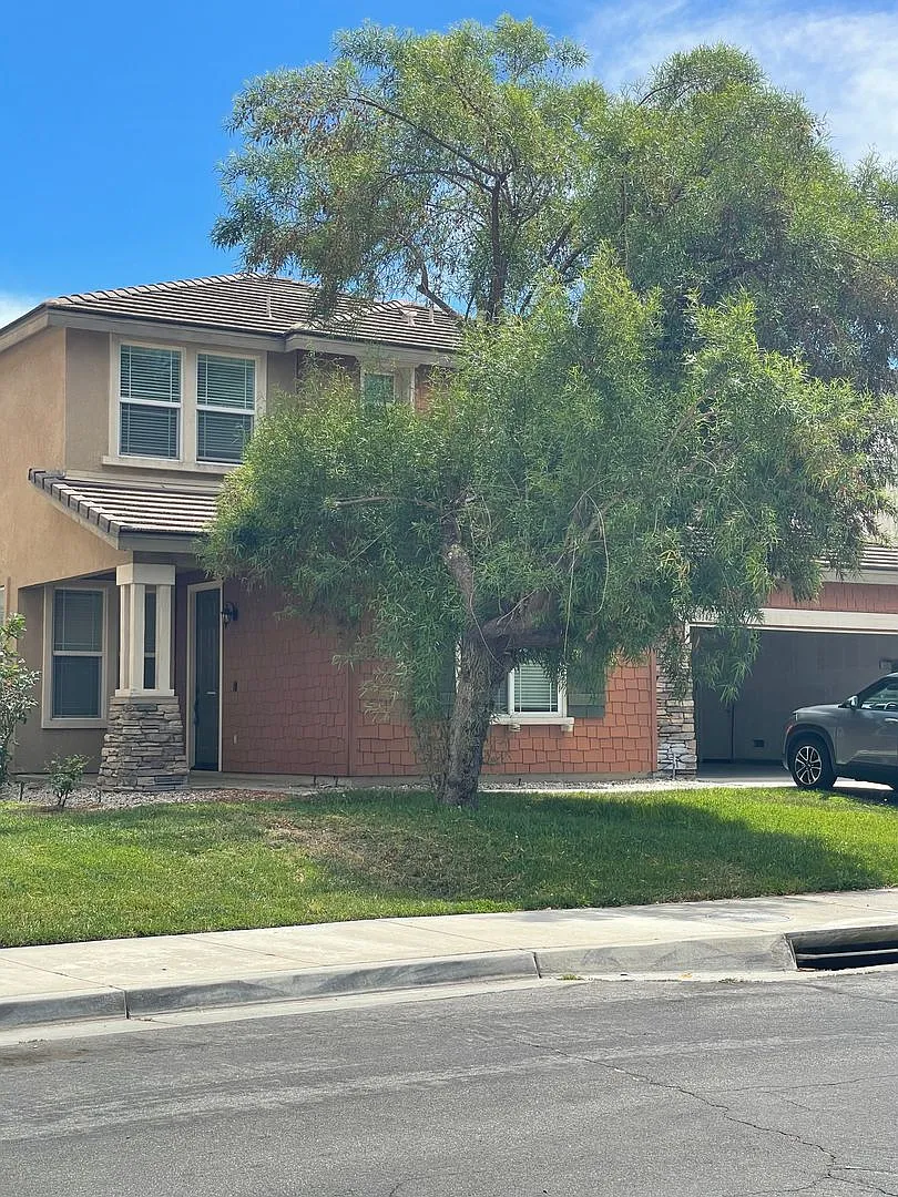 South Temecula Living — Photo 1