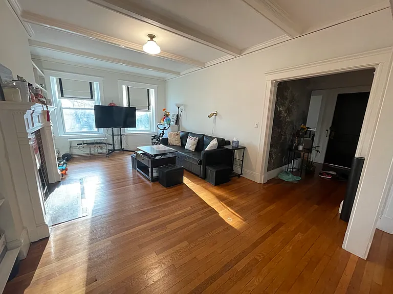 183 Babcock St #3 — Photo 3