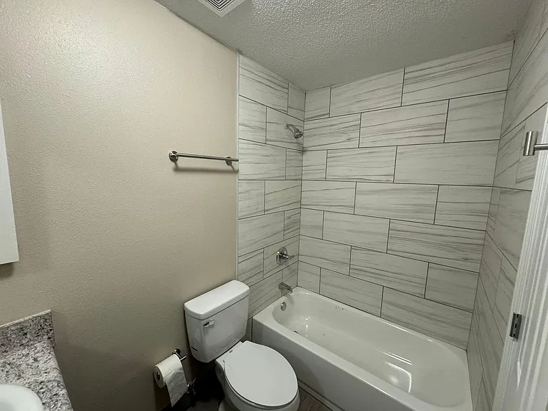 7823 Coronet Ln — Photo 13