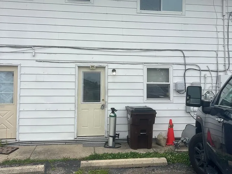 363 S Church St — Photo 9
