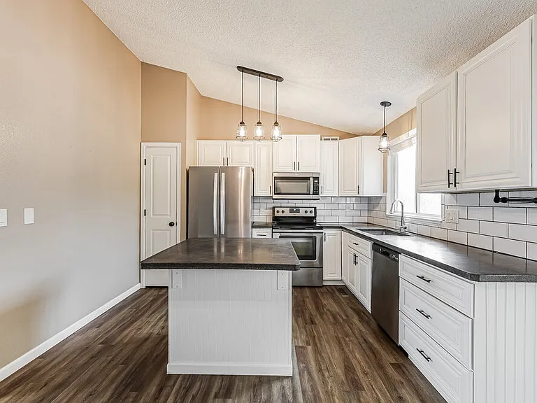 16296 Beauty Bush Pl — Photo 9