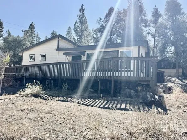 6787 Lakeview Dr, Frazier Park, CA 93225
