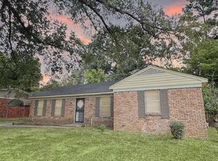 3650 Lakehurst Dr, Memphis, TN 38128