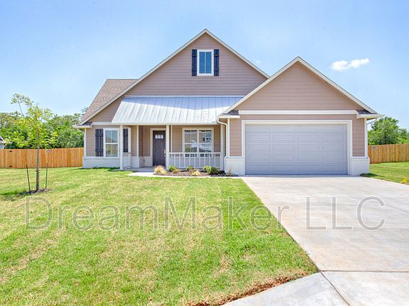 2nd image of 3116 SE 35th St