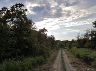 Dozer Mountain Rd, Eufaula, OK 74432