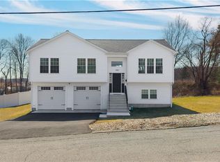 180 Bertenshaw Rd, Woonsocket, RI 02895