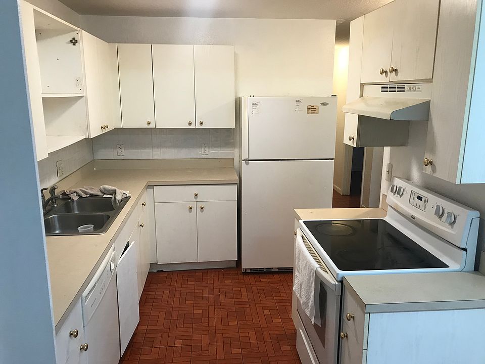 1st image of 5803 La Costa Dr #110
