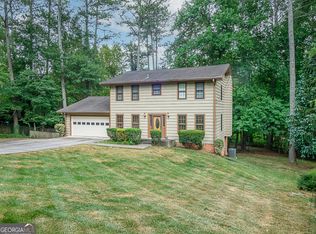 4463 Mountain Creek Dr NE, Roswell, GA 30075