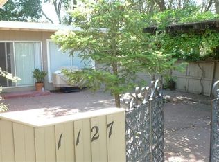 1127 Crest Dr, Santa Rosa, CA 95404