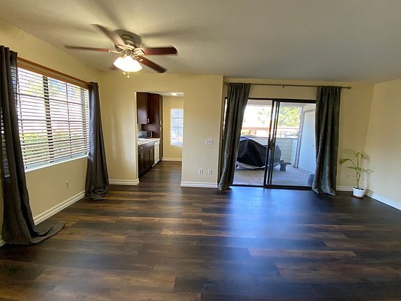 Living room, new laminate floor for the whole condo