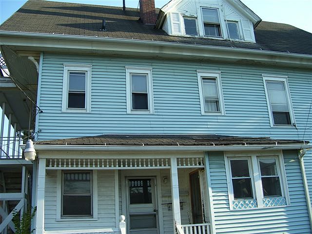 2nd image of 1907 E 32nd St #2