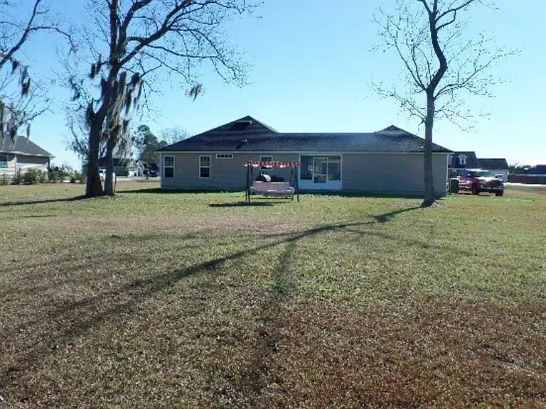 70 Mill Pond Pl — Photo 11