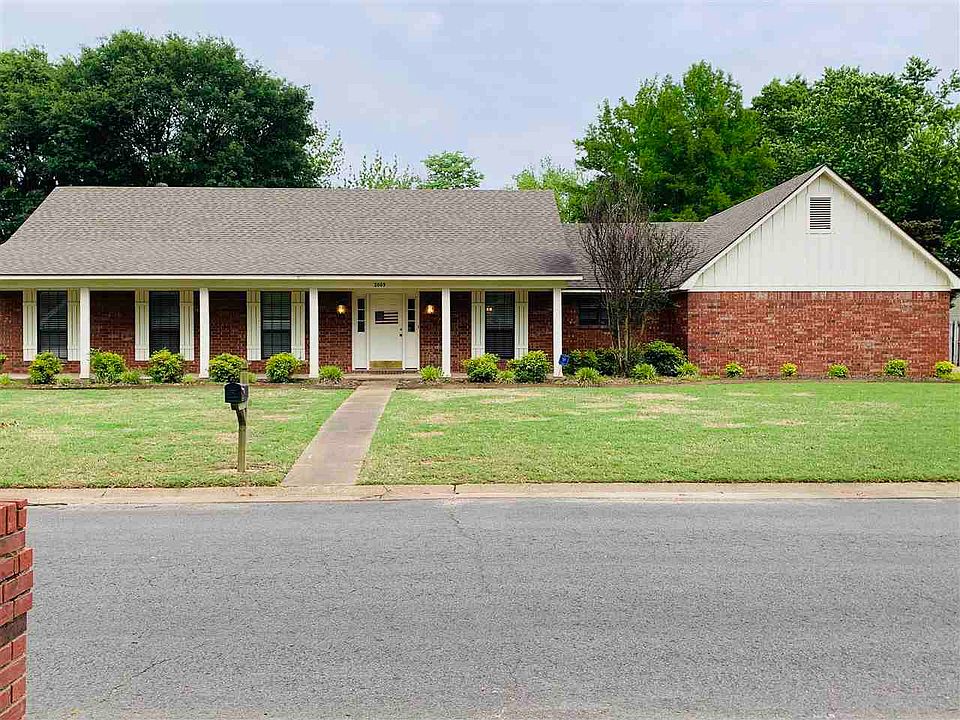 1st image of 2908 Highland Dr