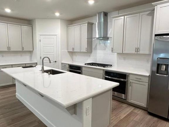 4th image of 5937 Filial St