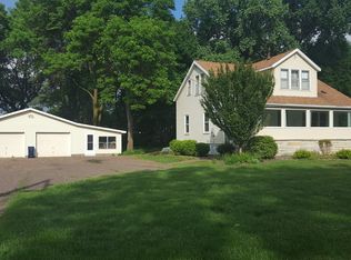 28910 Old Towne Rd, Chisago City, MN 55013
