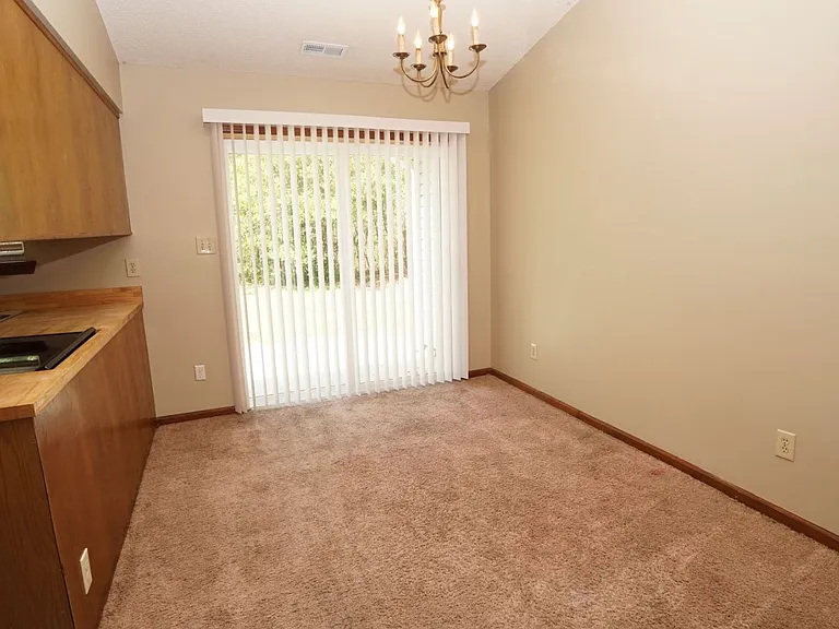 103 N Ginger Dr — Photo 4