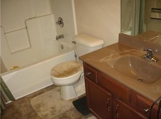510 Fox Trot Dr, Clarksville, TN 37042