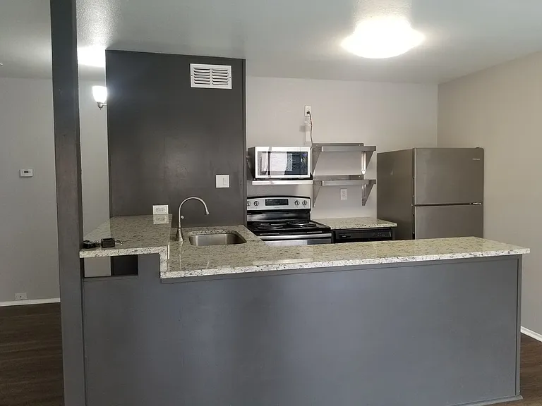 133 Parland Pl — Photo 11