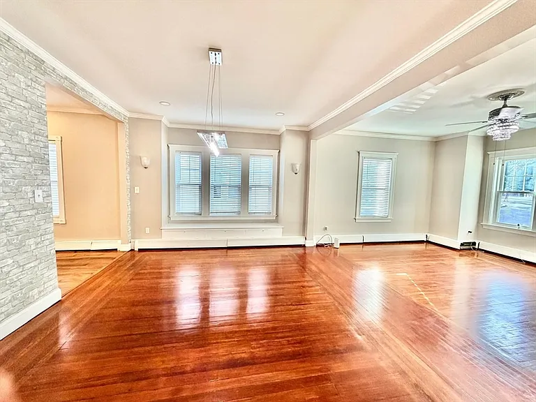 630 Lowell St #630 — Photo 4