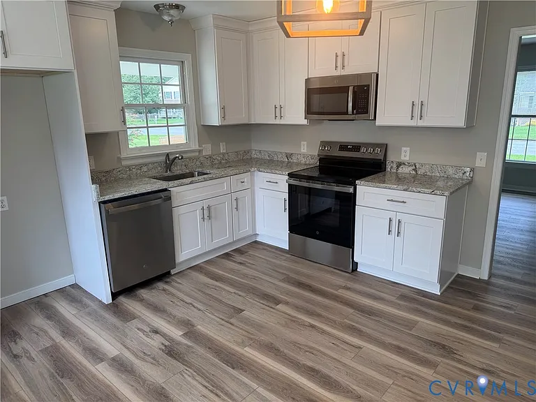 2417 Ramsey Ct — Photo 3