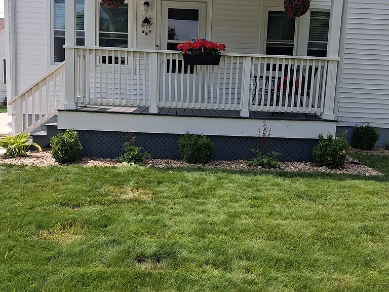 2046 W Hudson St — Photo 1