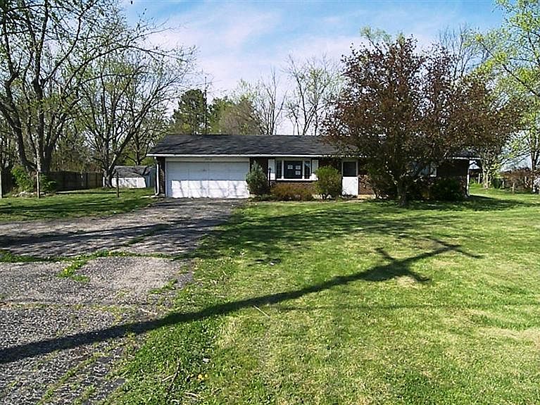 1st image of 15379 Eaton Pike